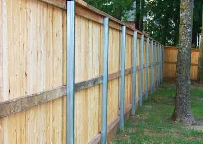 Backyard Privacy Fence Metal Posts
