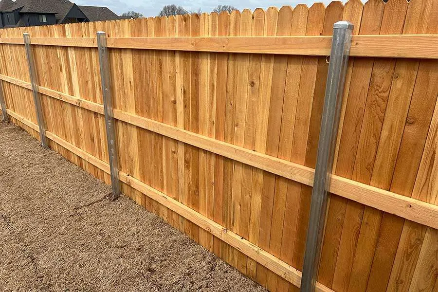 10 Reasons to Choose Metal Fence Posts for Your Wood Fence in Tulsa