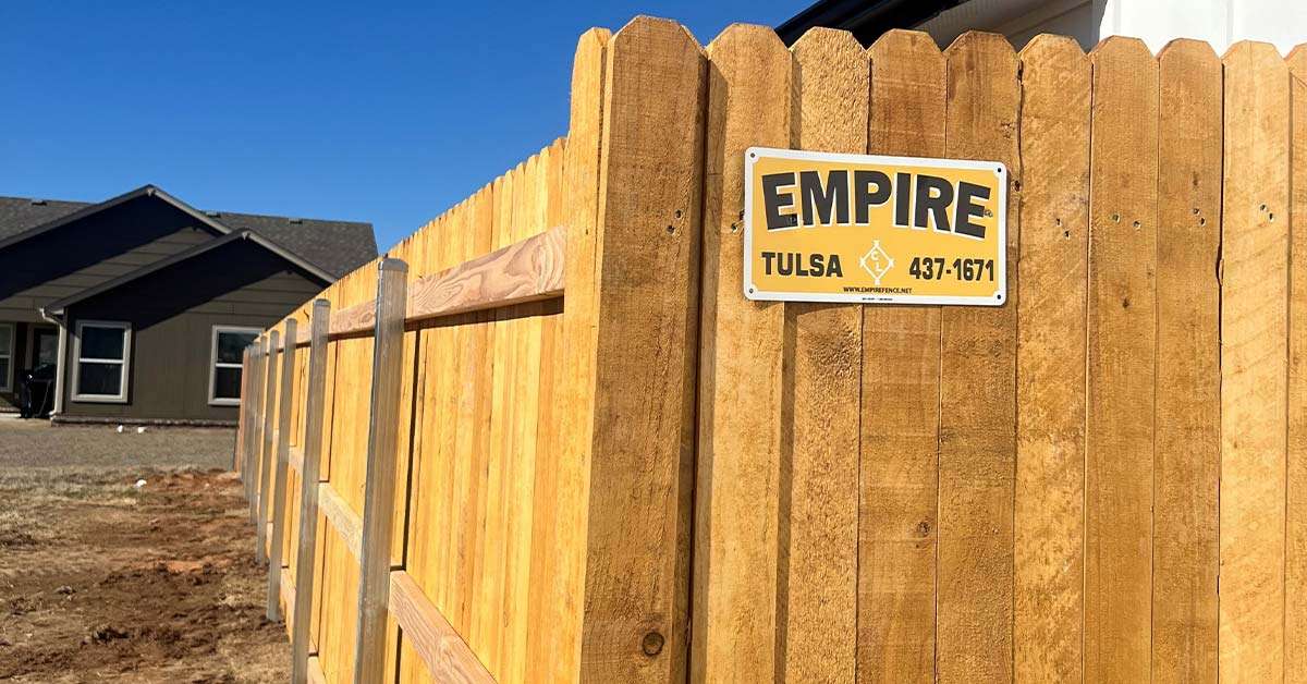 10 Tips to Select the Best Fence Contractor in Tulsa (Questions to Ask)