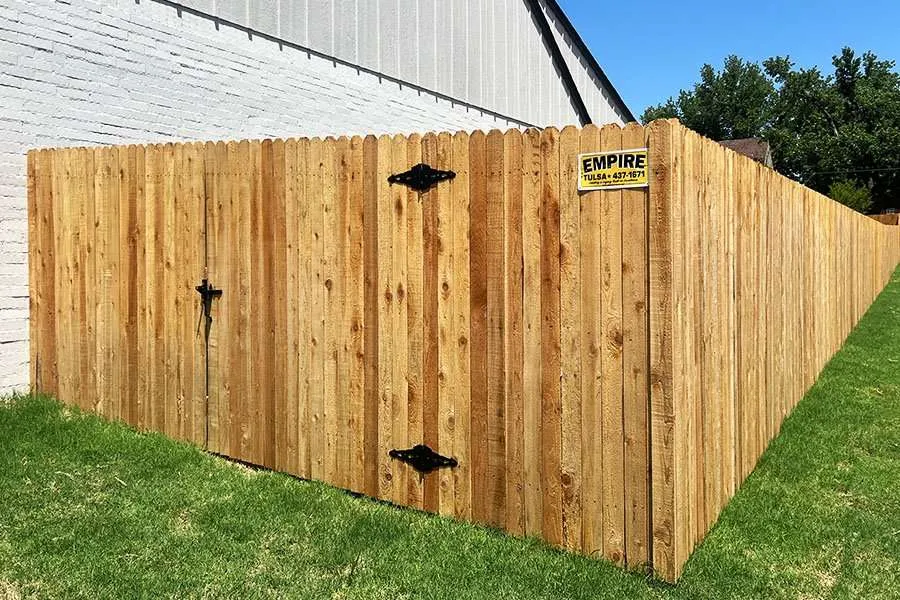 Privacy Fence 6' Cedar Dog Ear on Steel Posts at Tulsa, OK