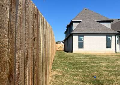 Dog Ear Wood Vertical Privacy Fence