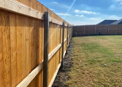 Dog Ear Wood Vertical Privacy Fence Metal Post