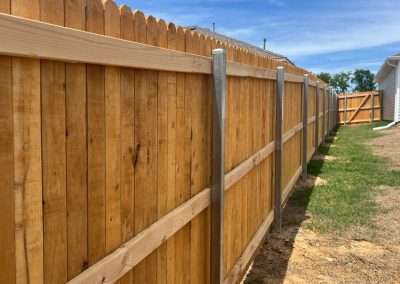 Dog Ear Wood Vertical Privacy Fence Metal Post