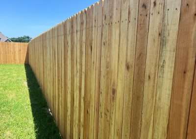 17058991-6 6 ft Dog Ear Wood Vertical Privacy Stained Fence